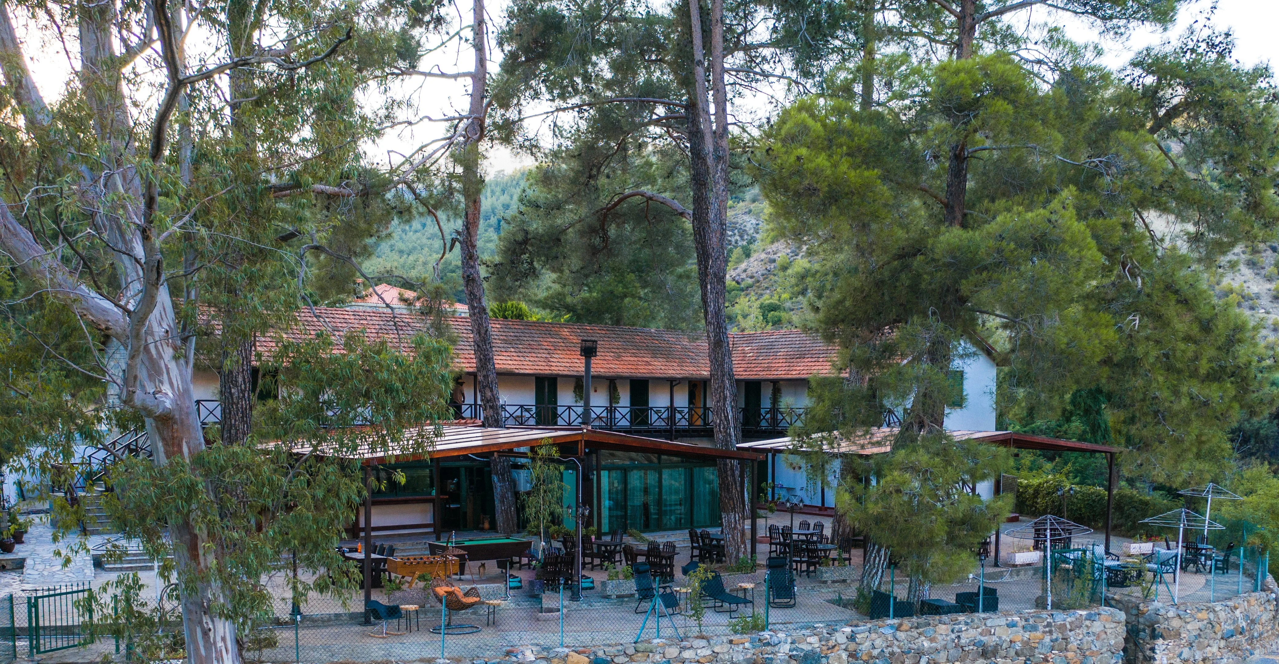 Pine View Boutique Hotel - Scenic mountain views and luxury accommodation